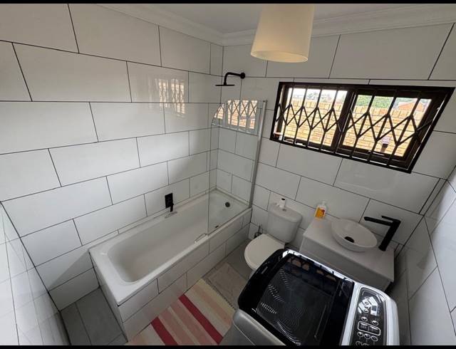 4 BEDROOM FREEHOLD FOR SALE IN SUNAIR PARK